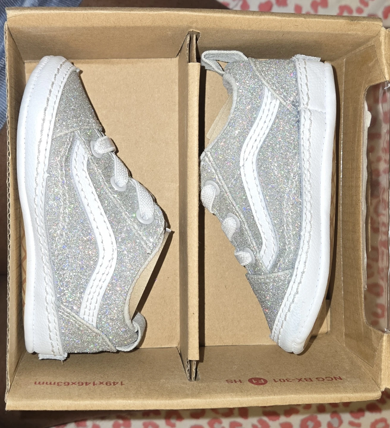 VANS & CONVERSE Glitter Infant Crib Sneakers(size 3c) Bundle - photo 2