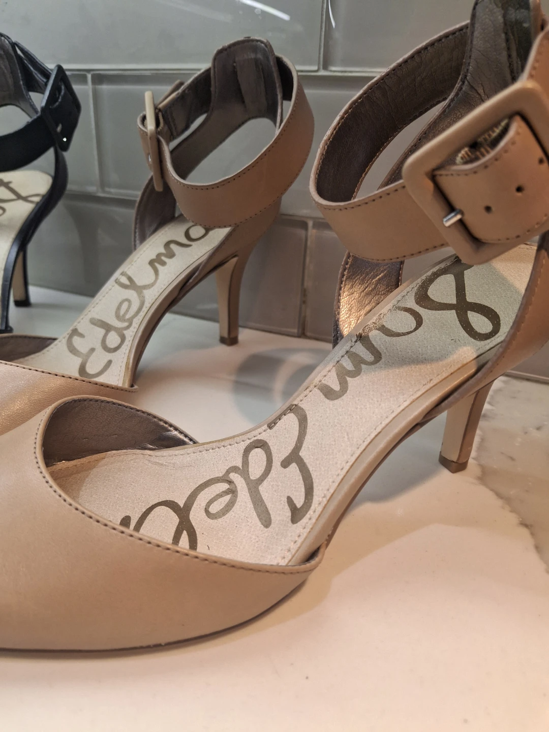 Sam Edelman Black or Nude Heels - photo 4