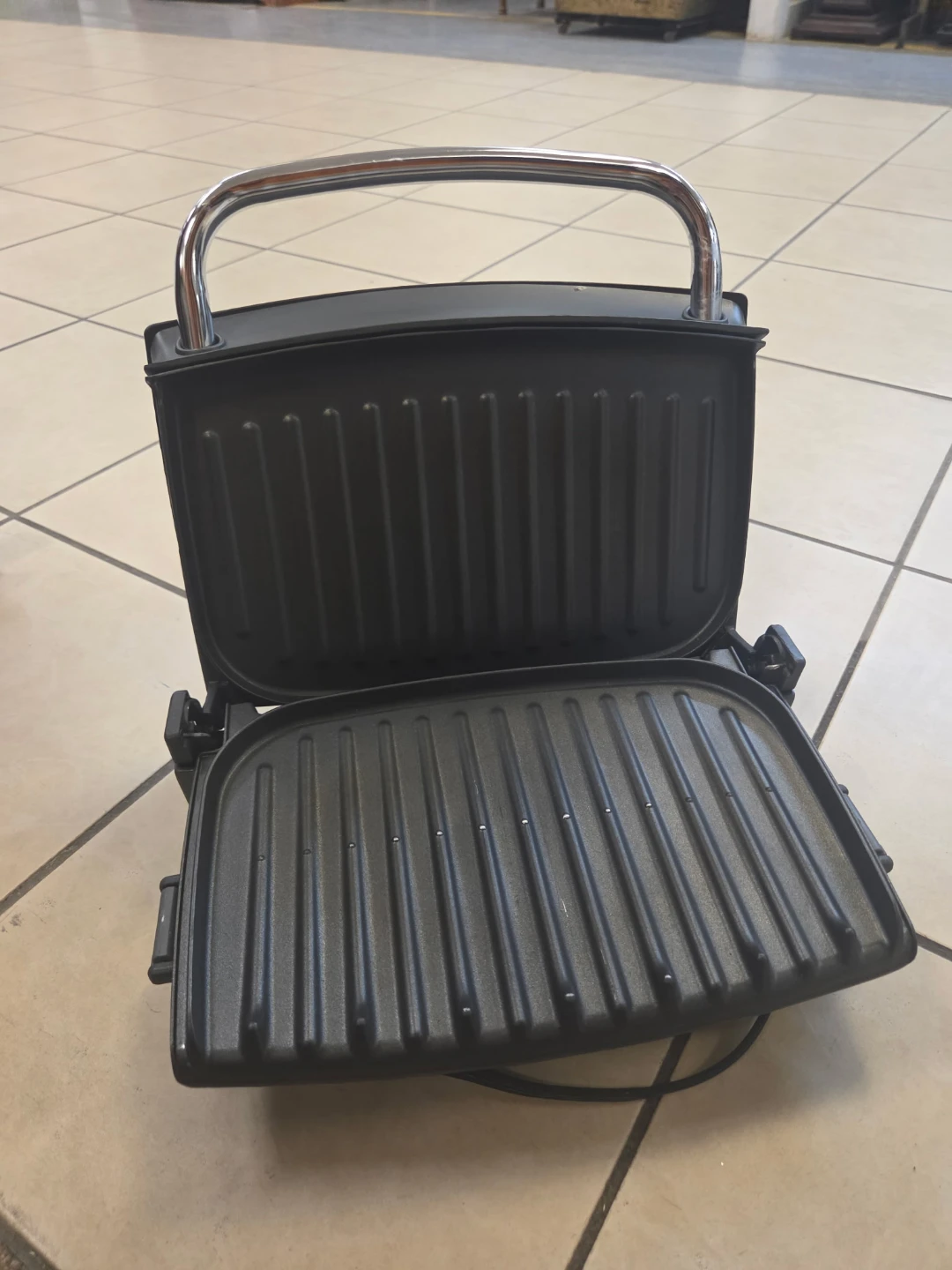 George Foreman Indoor Grill - photo 2