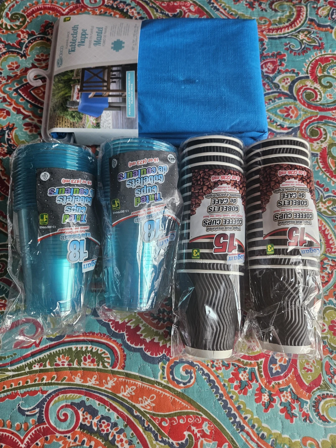 Assorted Disposable Cups and Tablecloth - photo 3