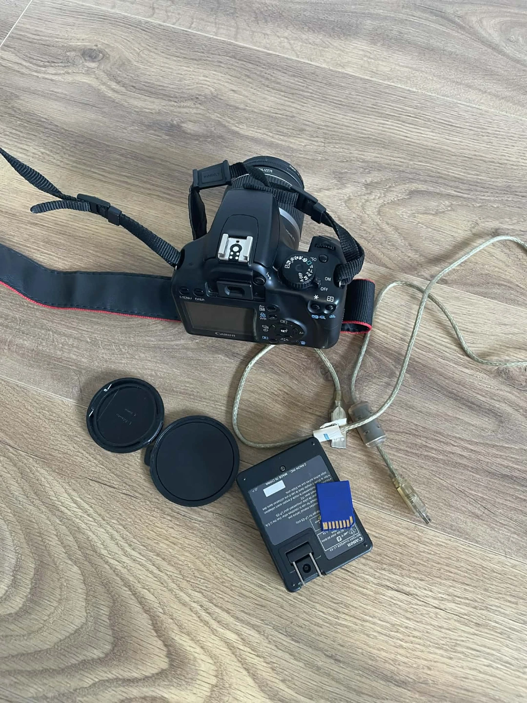 Canon EOS Rebel T1i (500D) DSLR Camera + 18-55mm Lens - photo 2