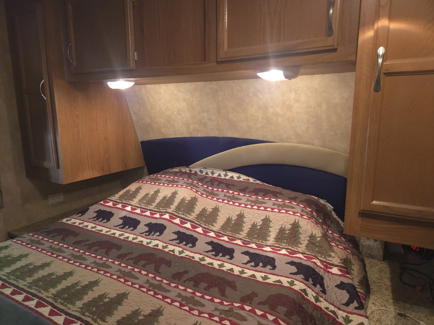 32ft Jay feather RV - photo 3