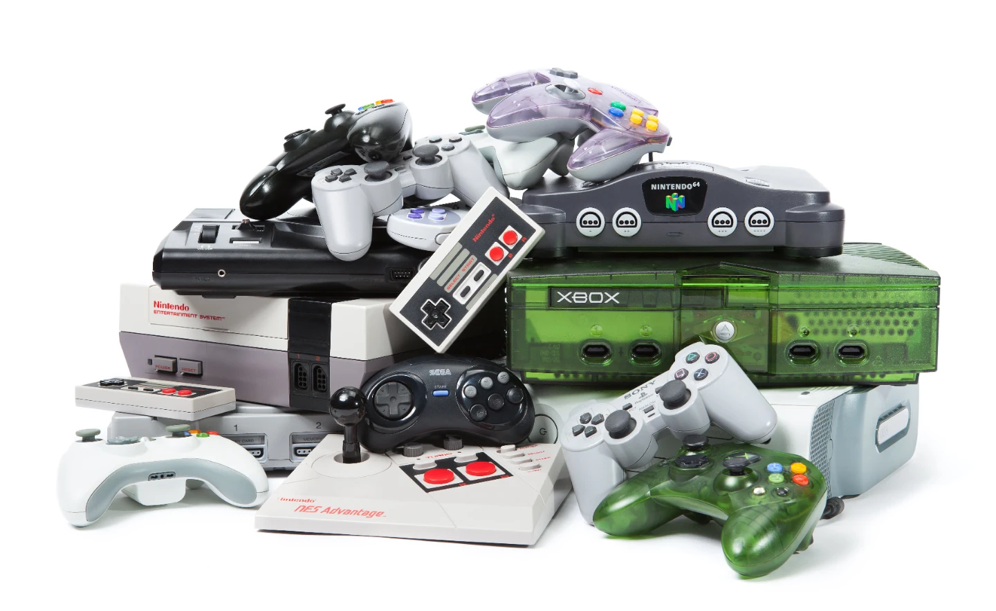 Looking for games and consoles. Or not working.