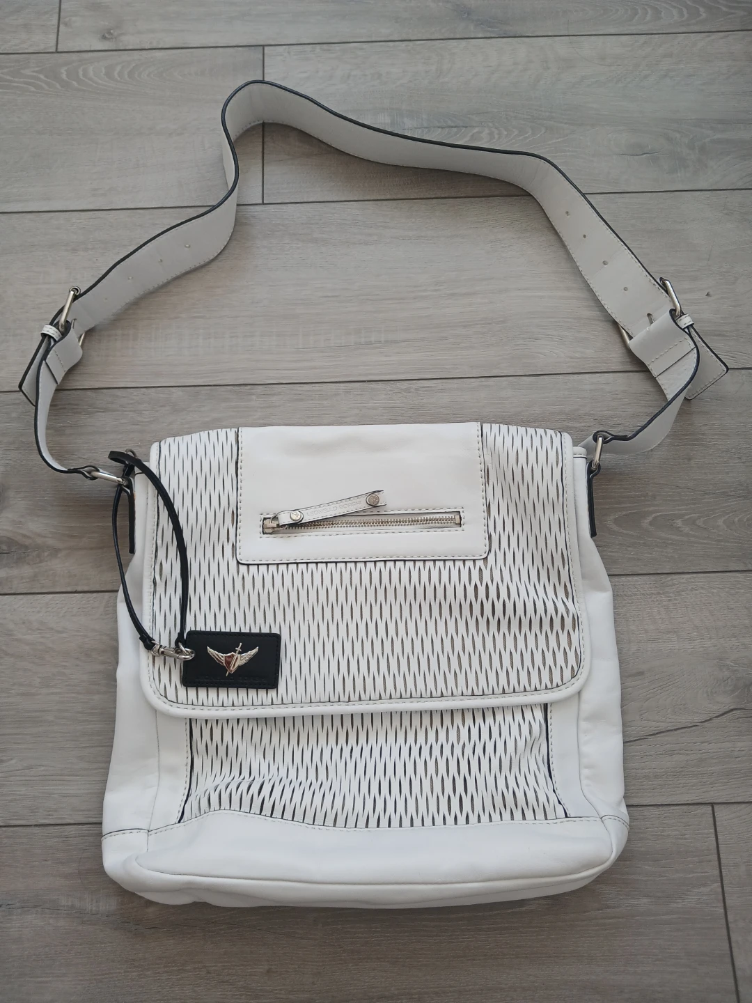 White Leonello Borghi Shoulder Bag