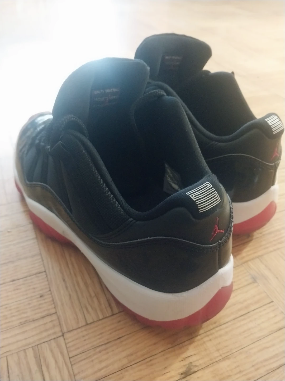 Jordan 11 Retro Black Red Sneakers