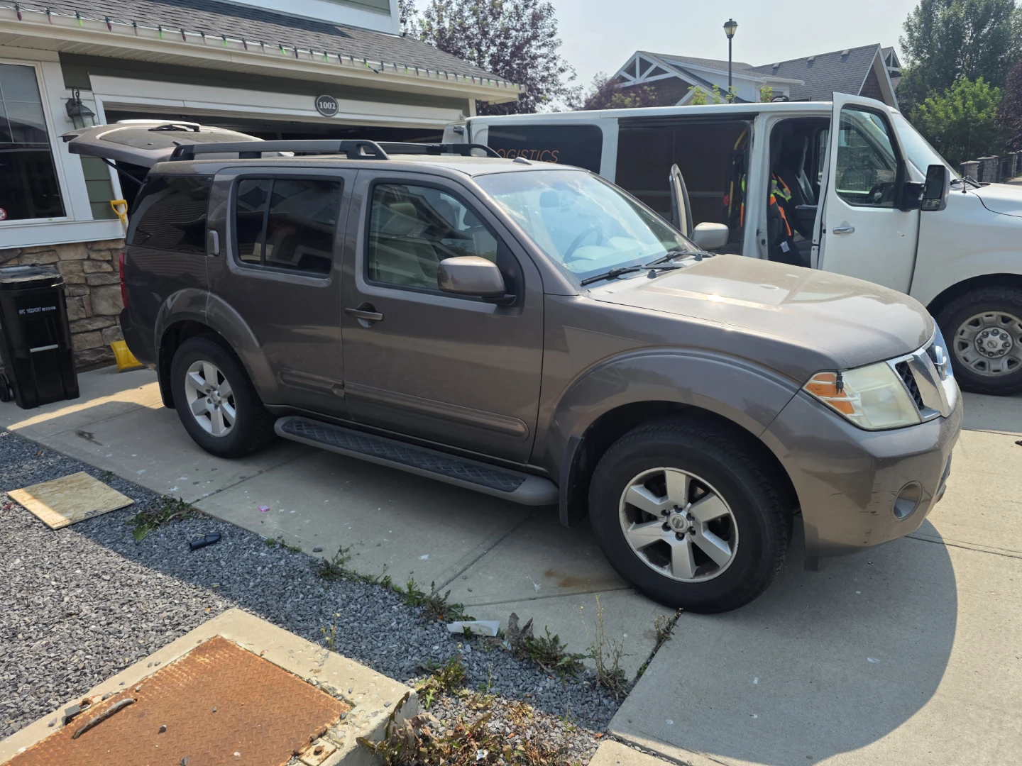 2008 Nissan Pathfinder SUV - photo 3