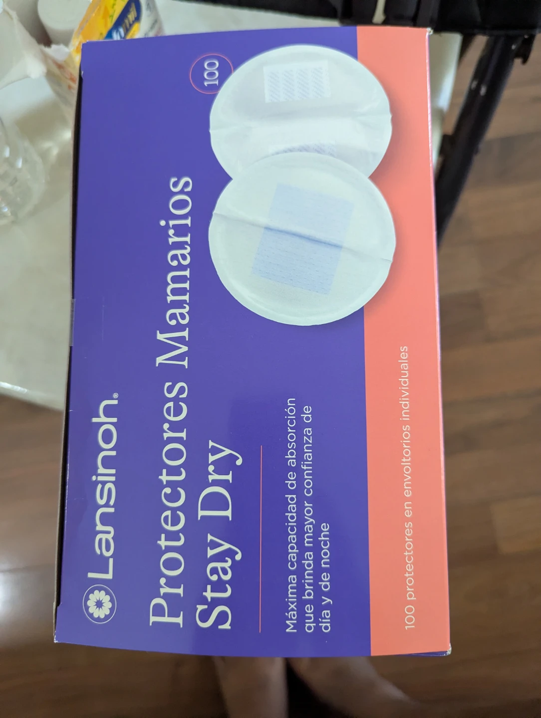 Lansinoh Stay Dry Nursing Pads - 100 Count