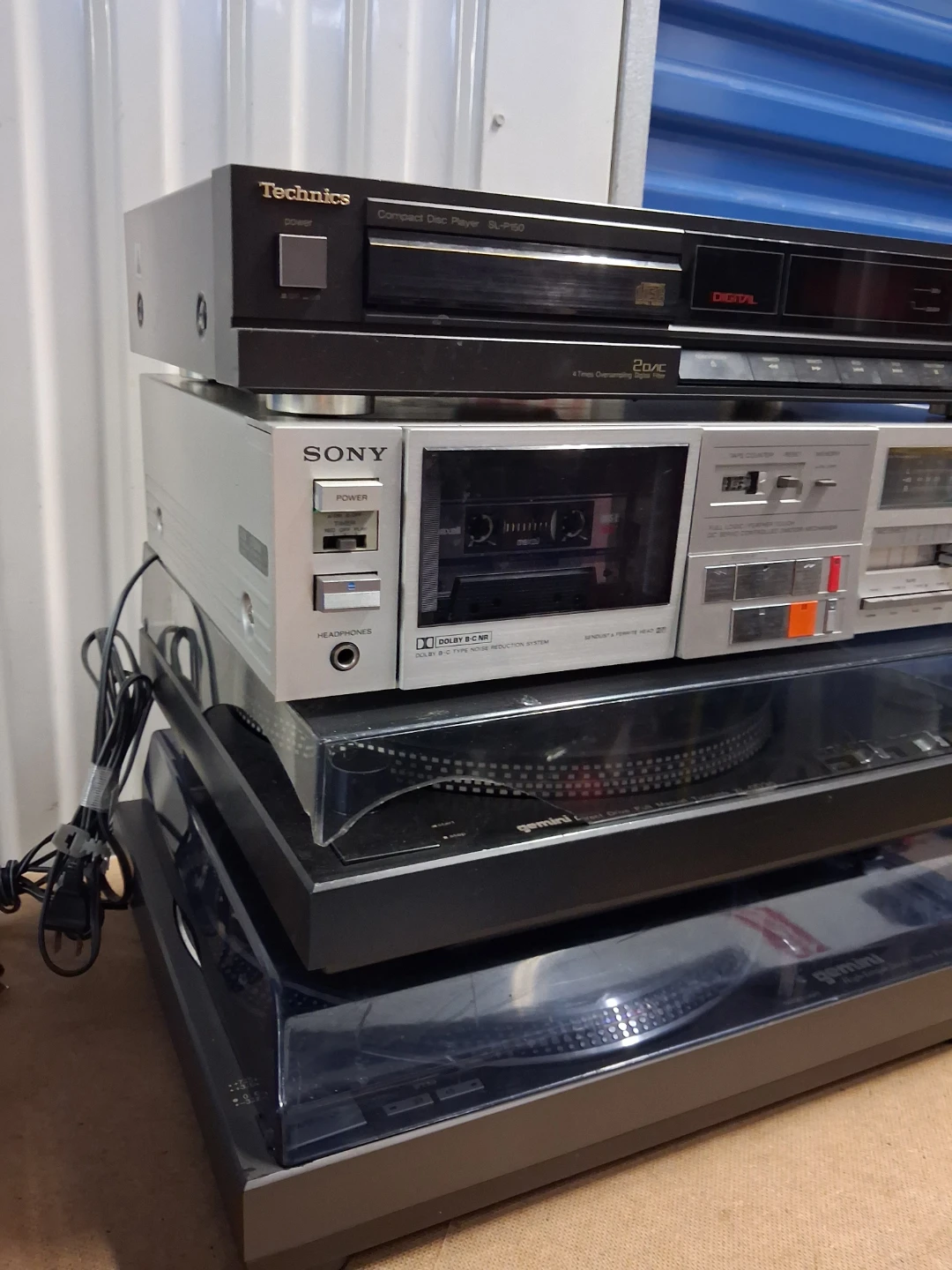 Sony cassette ,Technics CD player, 2- gemini , turntables - photo 2
