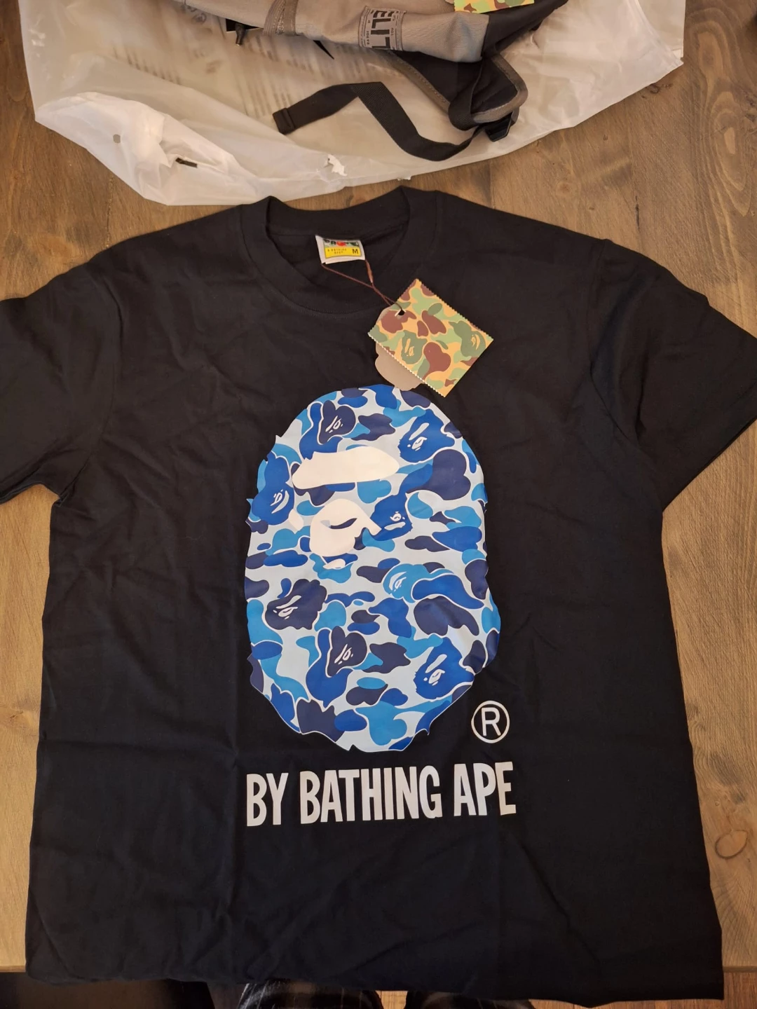 A Bathing Ape BAPE Camo Shark T-Shirt - Size M - photo 2