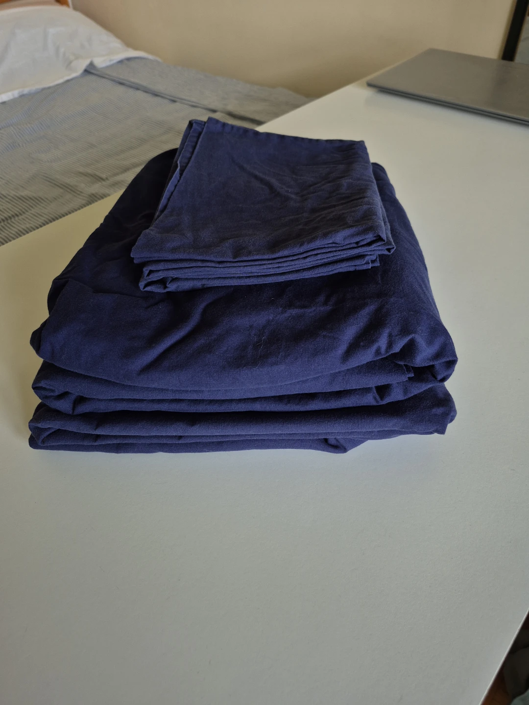 Sheets Set: 2 Fitted +2 Pillowcases Double 100% Cotton Navy Blue