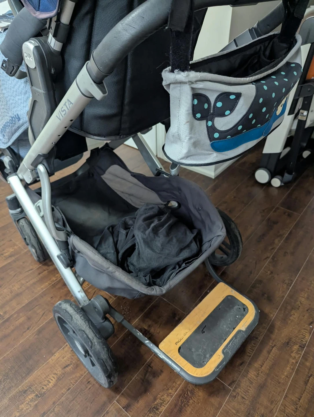 UPPAbaby Vista with RumbleSeat and Piggyback Ride Along board - photo 3