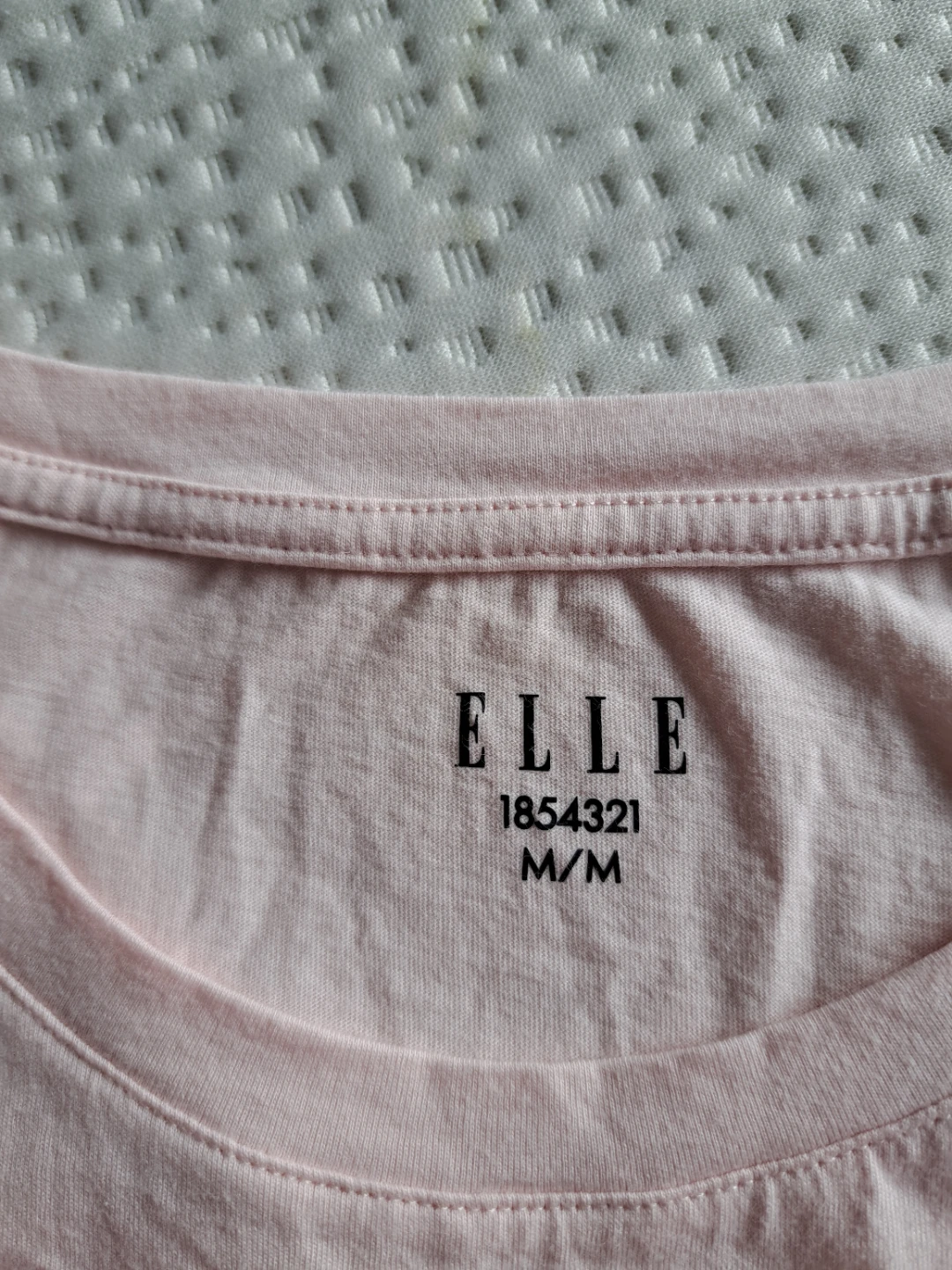 Elle Canada T-Shirt - Pink Pineapple Graphic - M/M - photo 2