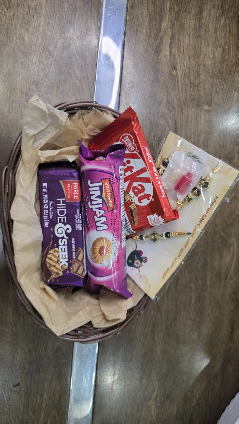 Rakhi Gift Basket with Snacks - photo 2