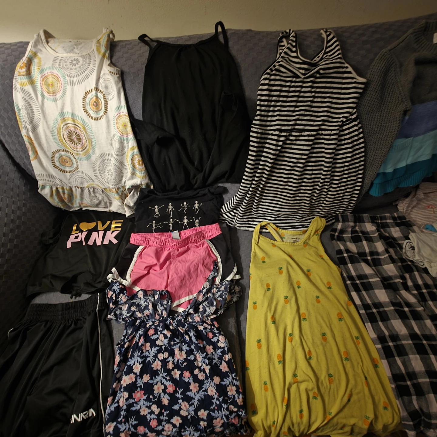 Girls Clothing Lot 7/8 size 20 pieces 1.75 dollar per piece - photo 3