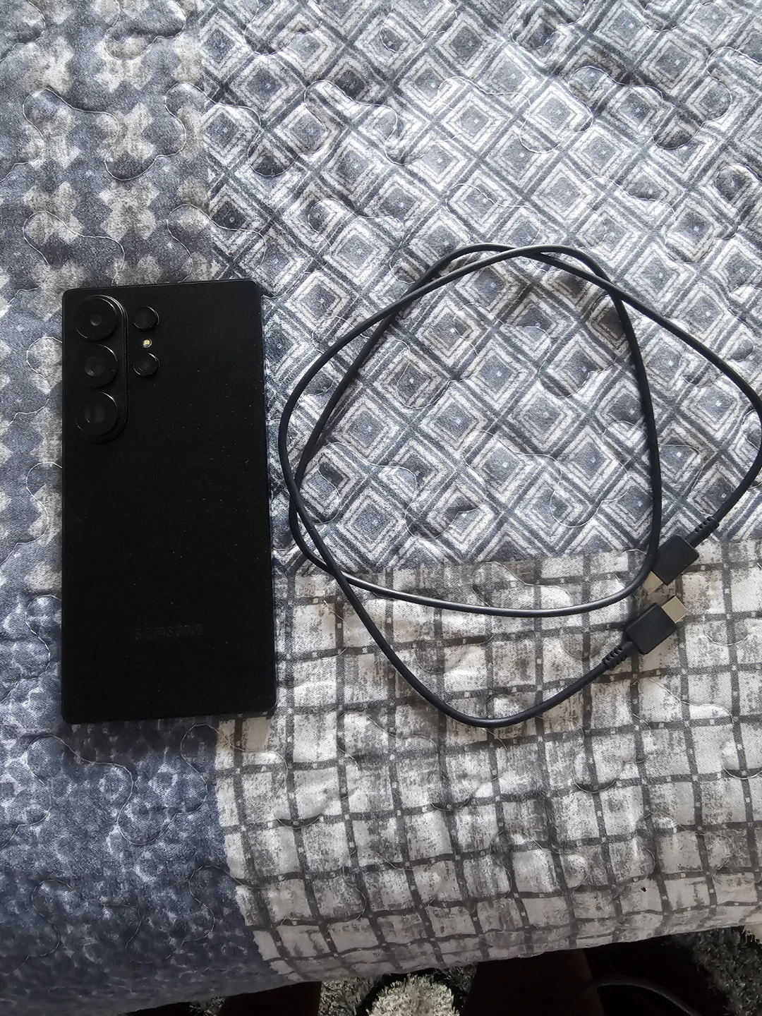 Brand new Samsung Galaxy S26 ultra 1TB - photo 2