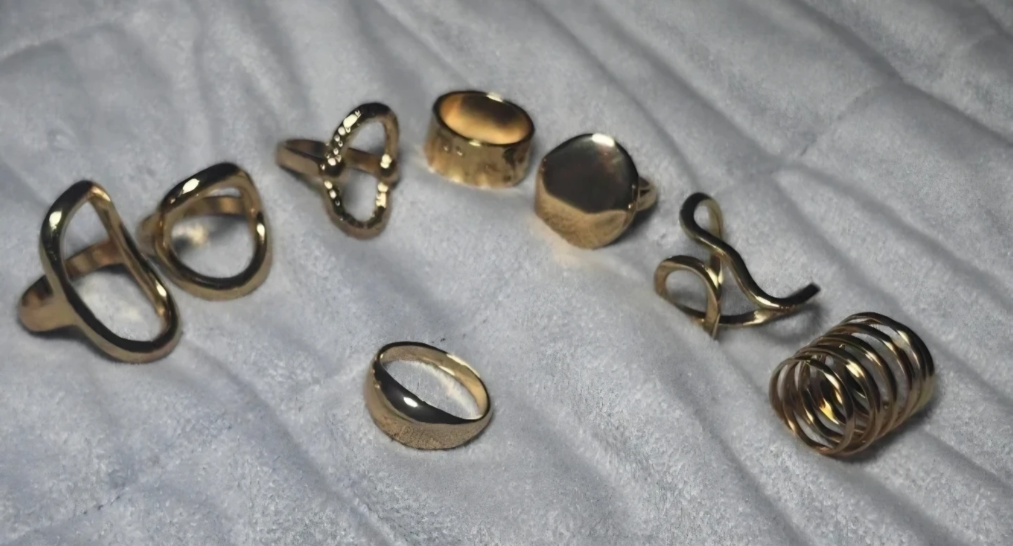 Set of 8 Gold Tone Fashion Rings