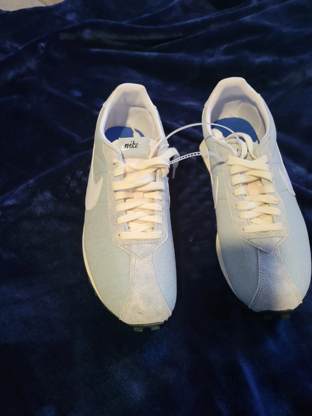 NEW NIKE CORTEZ. DEMIN AND SUEDE HEEL AND TOE. 11.5 - photo 4