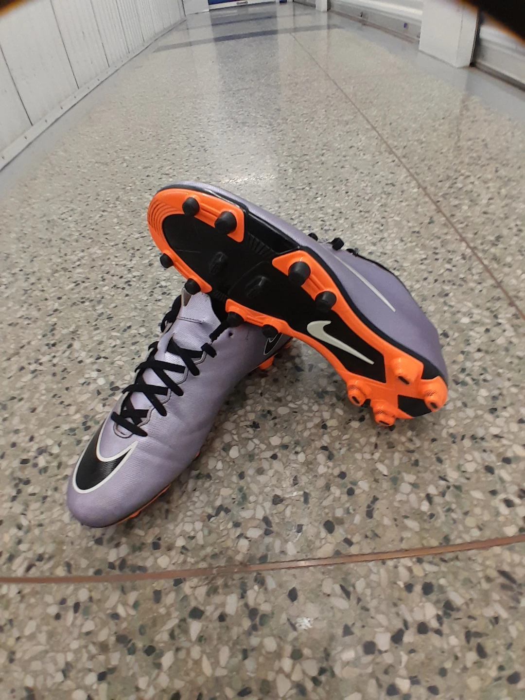 Nike Soccer Cleats Elite Men's Size 11