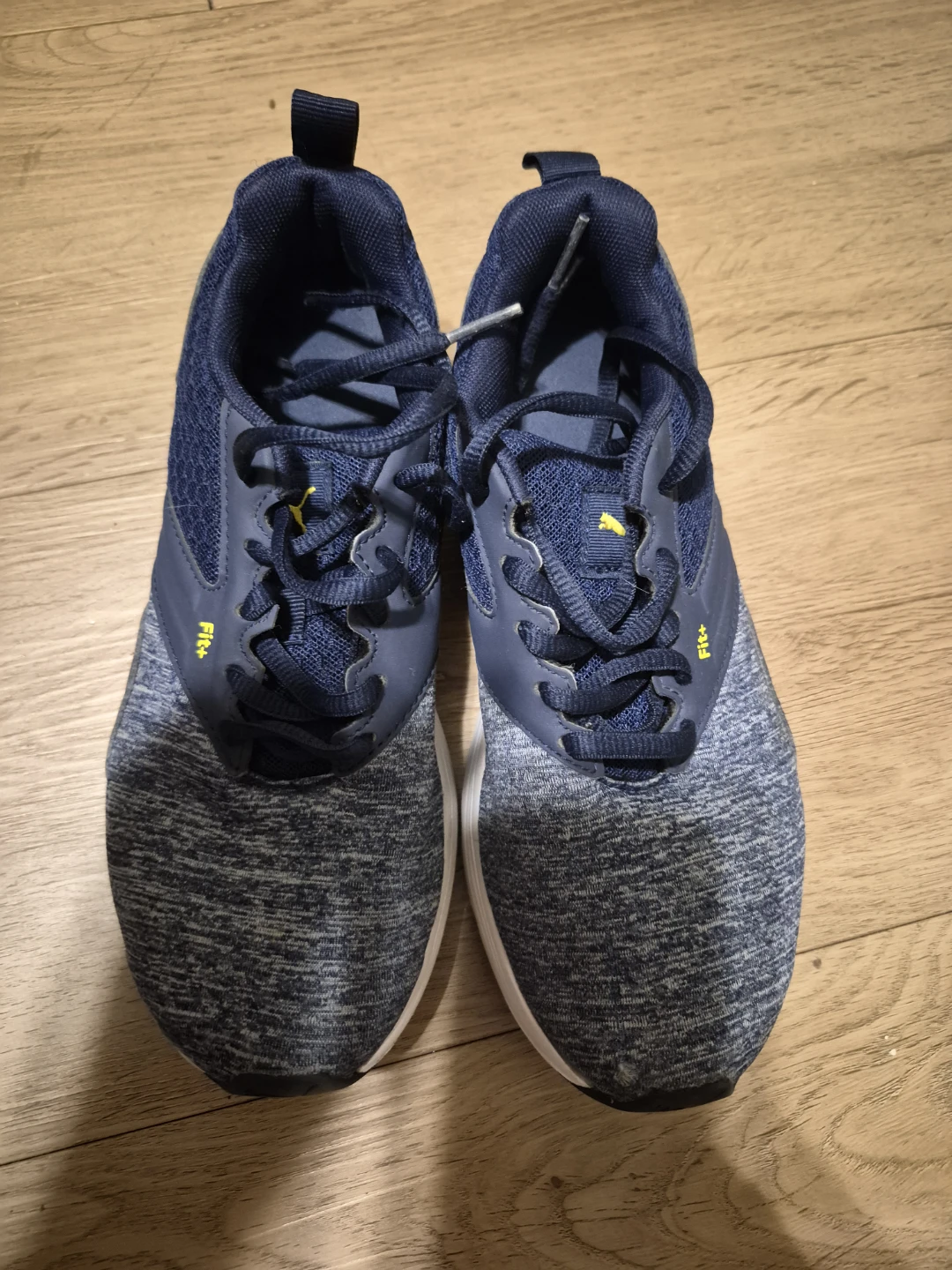 Size 4 Like new Puma Running Shoes - Navy/Grey