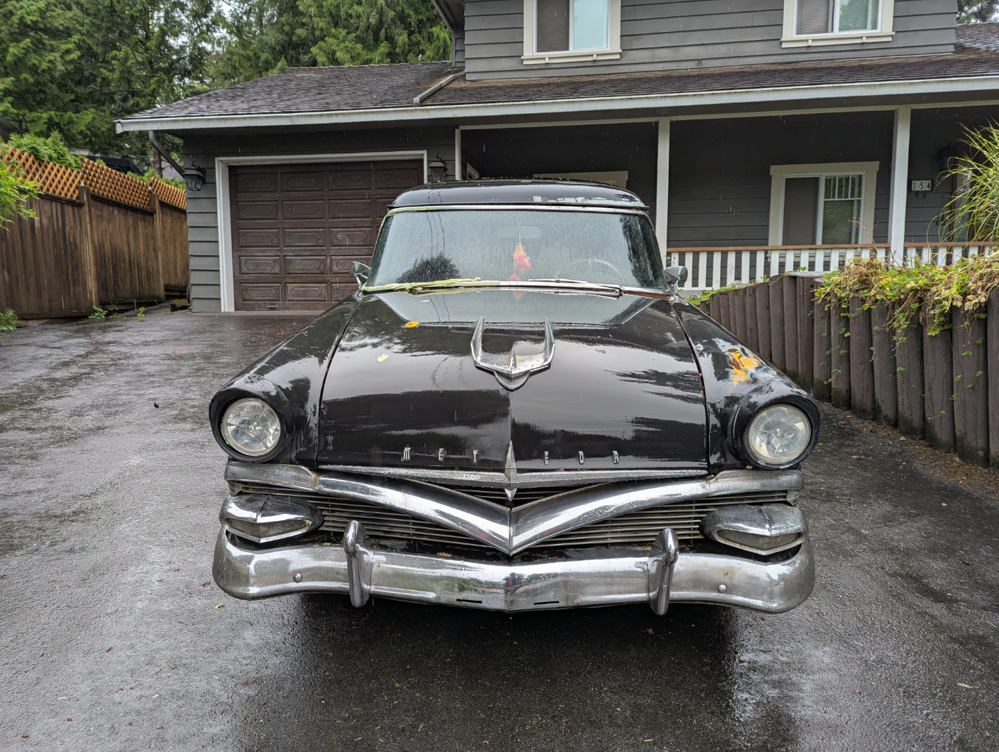 1956 two-door Mercury meteor station wagon