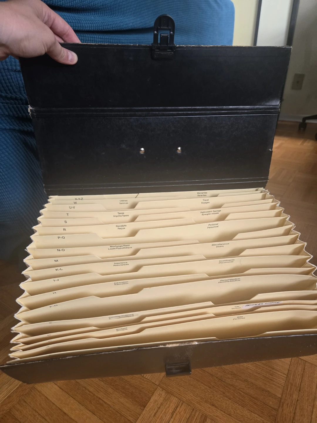 Expandable File Folder Case (used but decent state) - photo 4