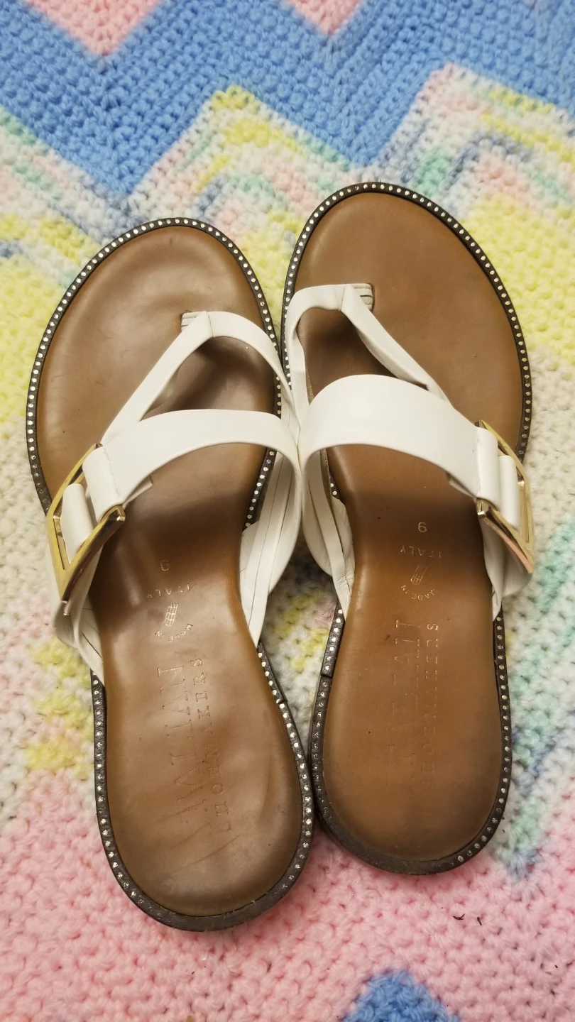 Toscanella White Leather Buckle Sandals - photo 2