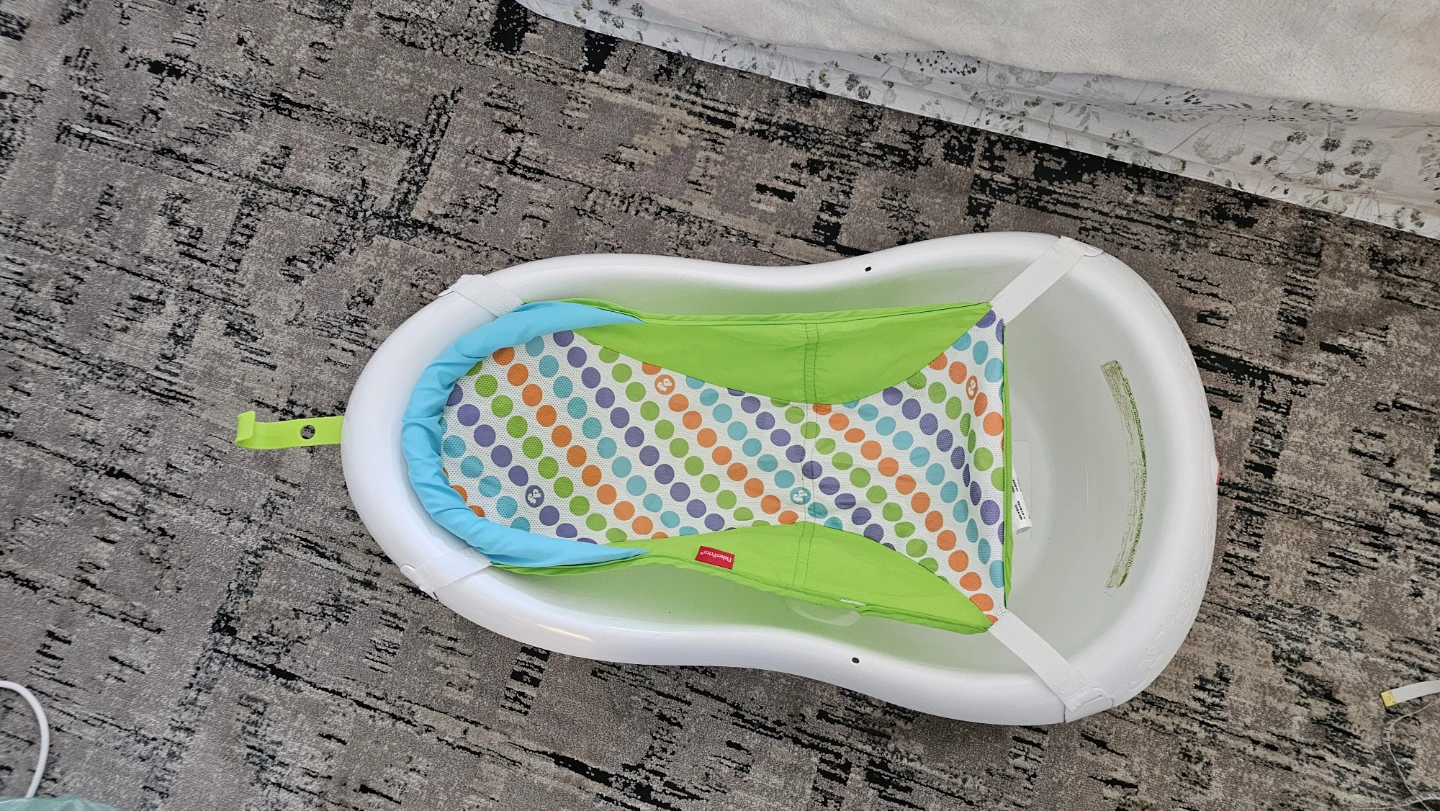 Fisher-Price 4-in-1 Baby Bath Tub with Infant Support