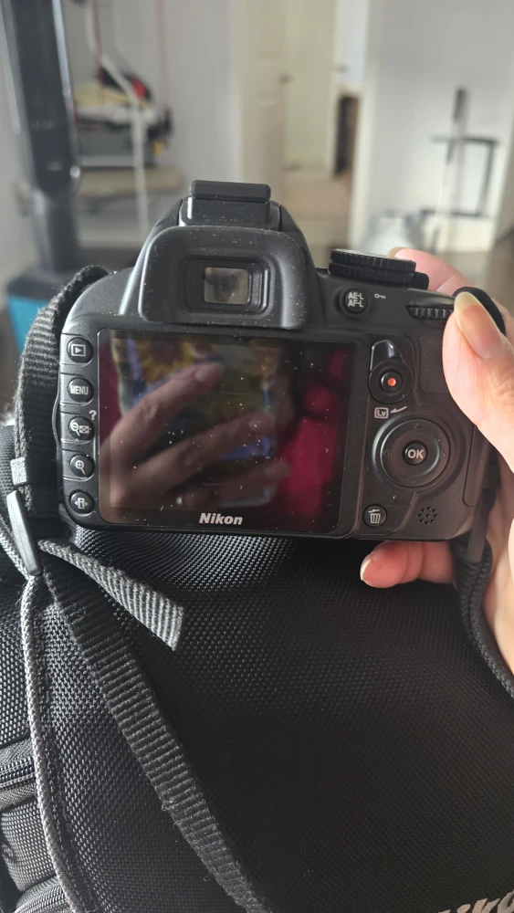 Nikon D3100 Digital Camera with Lens and Bag - photo 5
