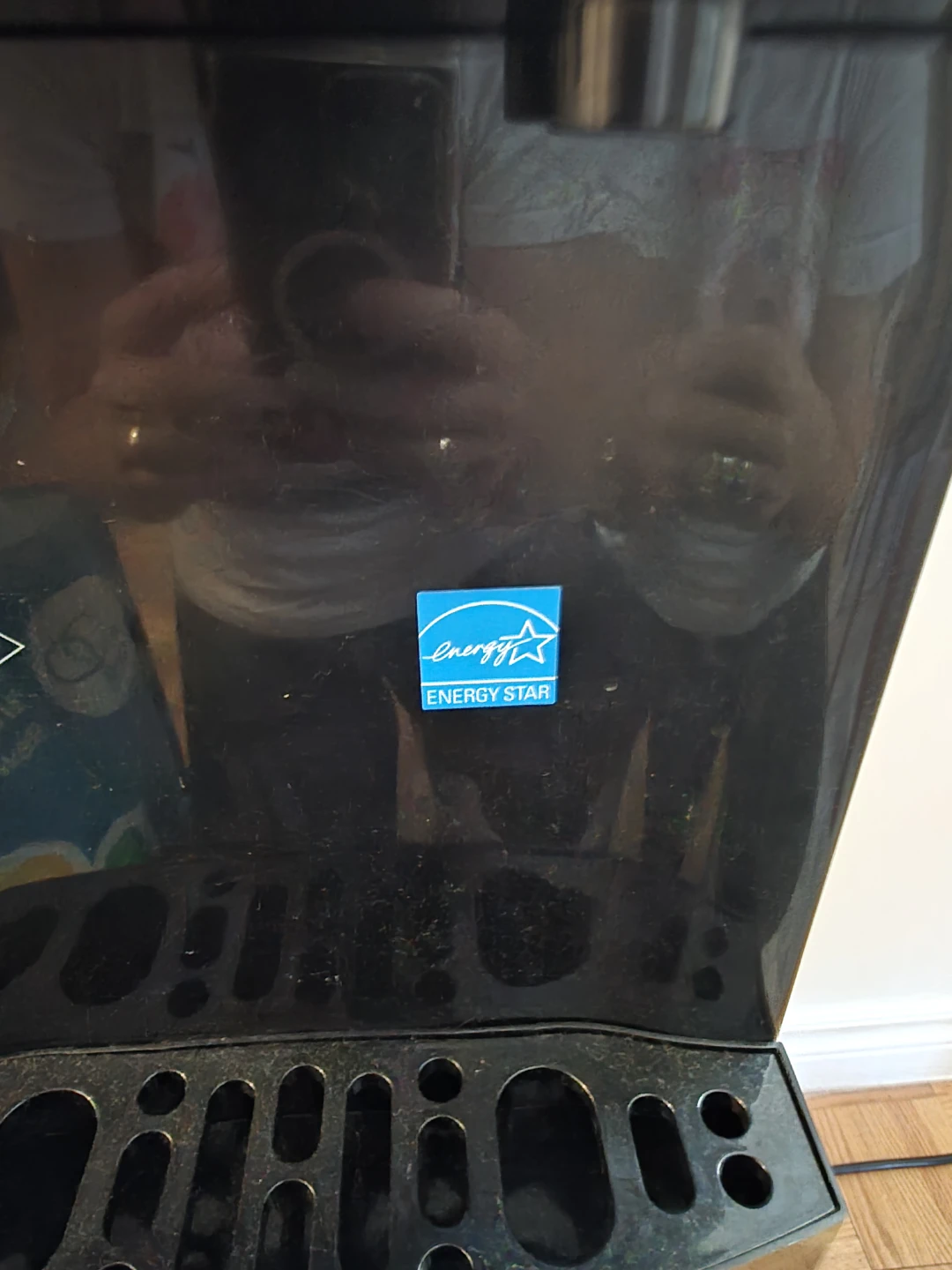 Frigidaire Water Cooler - photo 3
