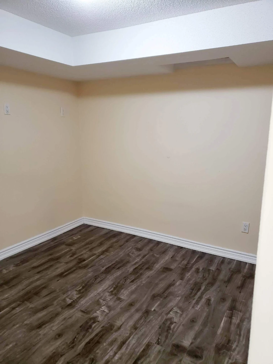 Basement for rent - photo 2