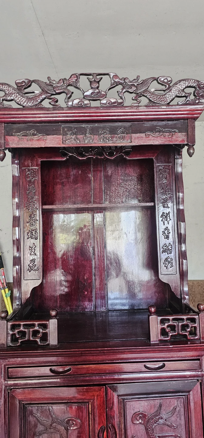 ​Ornate Chinese Style Carved Dragon Cabinet / Shrine - photo 4