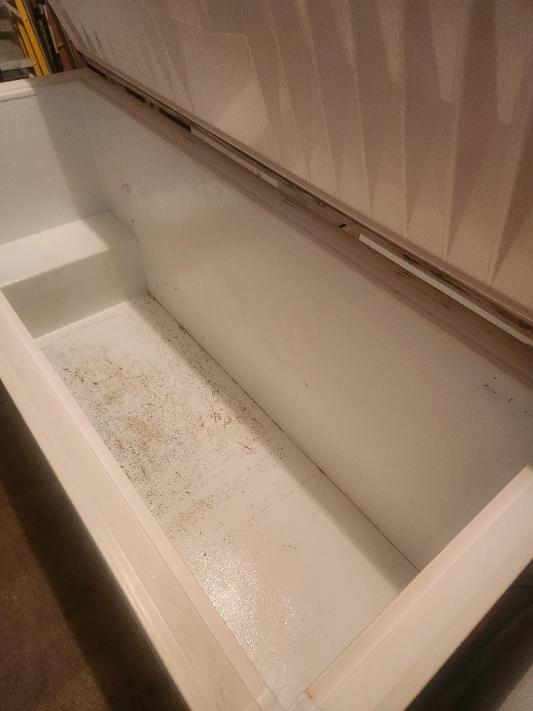 White Chest Freezer - photo 5