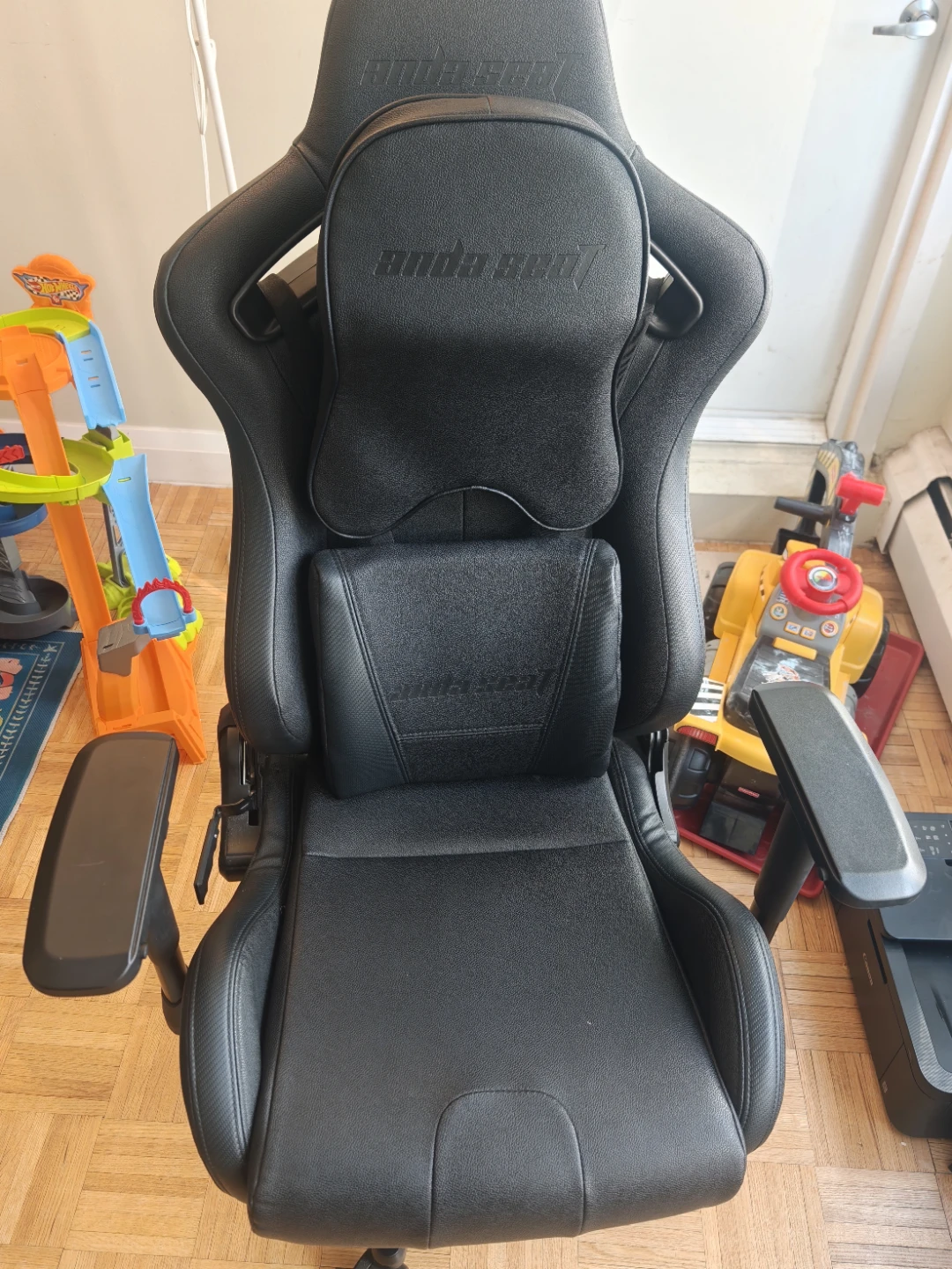 AndaSeat Black Gaming Chair