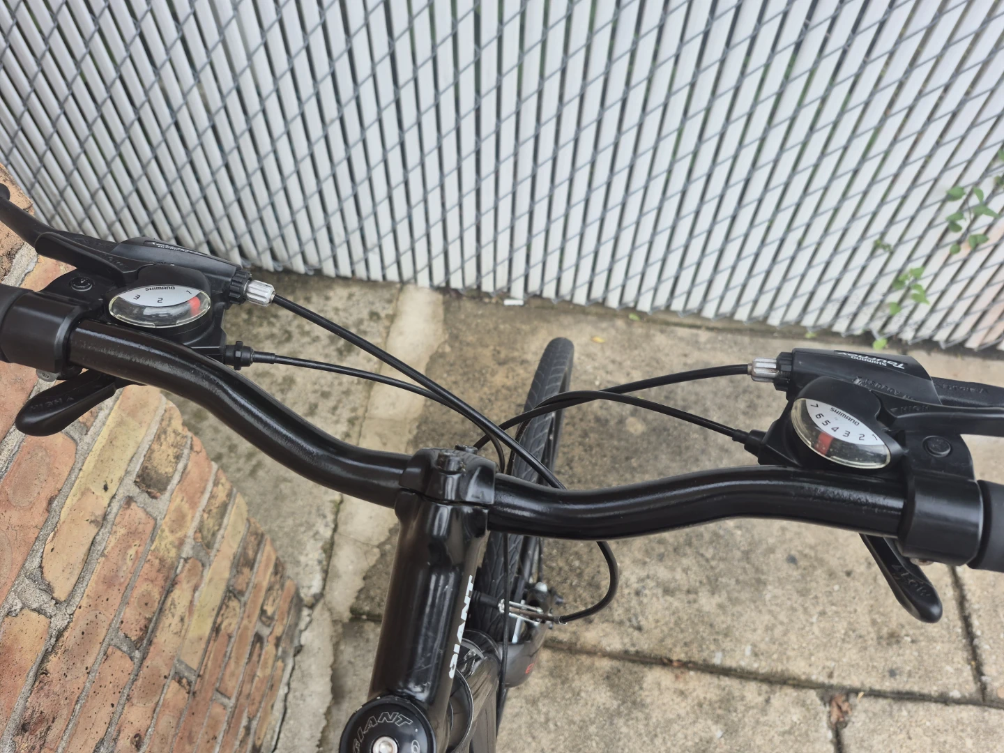 Giant Escape 3 XL Hybrid Bike - photo 4