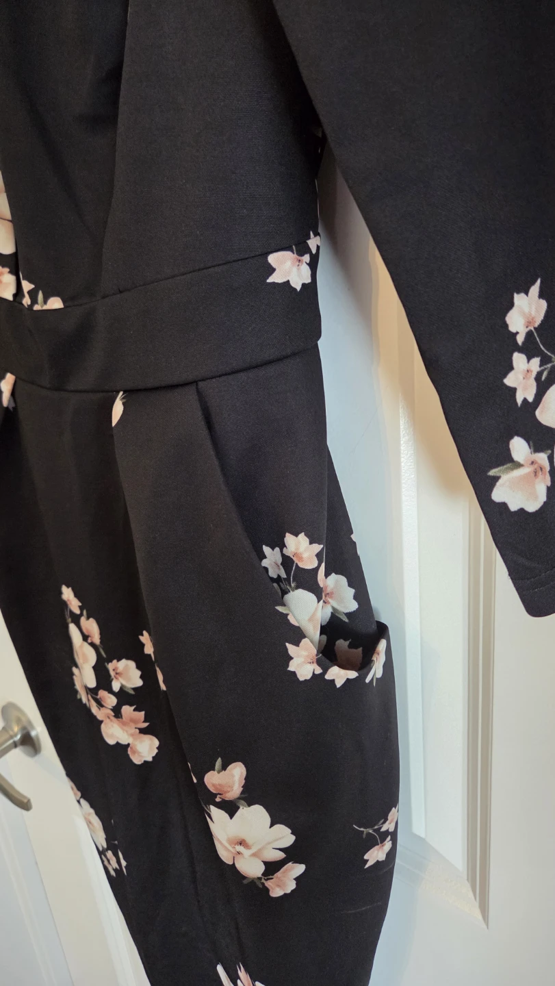 Black floral print knee-length dress - photo 2