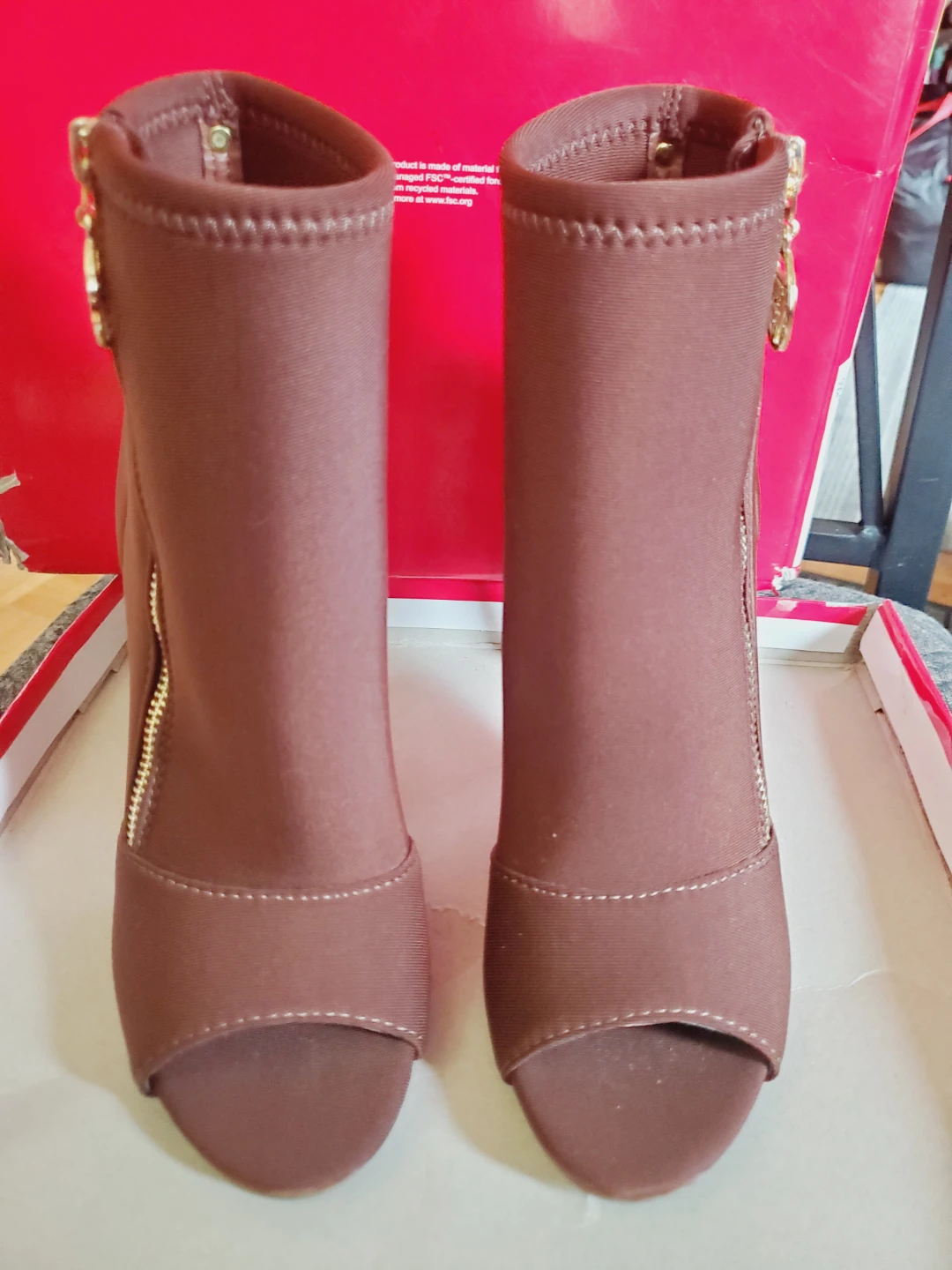 Guess Gfmonika Chocolate Heels - Size 7 - photo 3