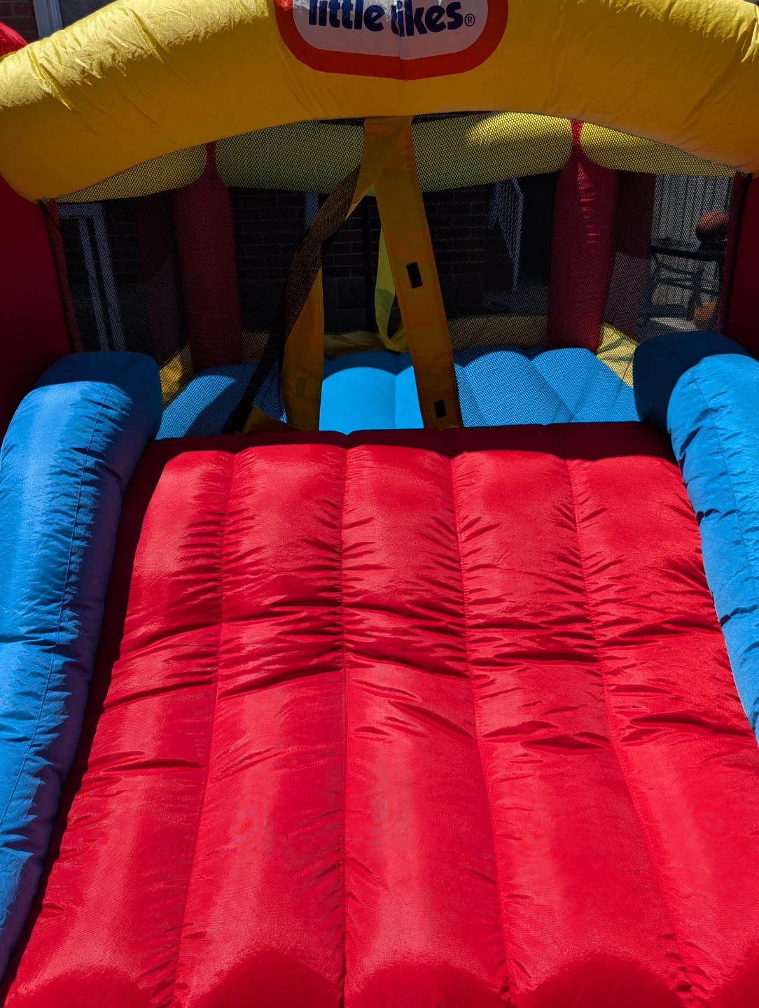 Little Tikes Inflatable Bounce House Bouncer
