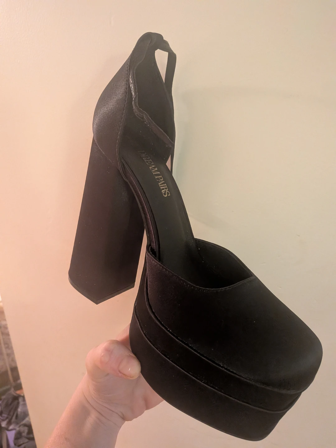 Dream Pairs Black Platform Heels - Size 8 - photo 2