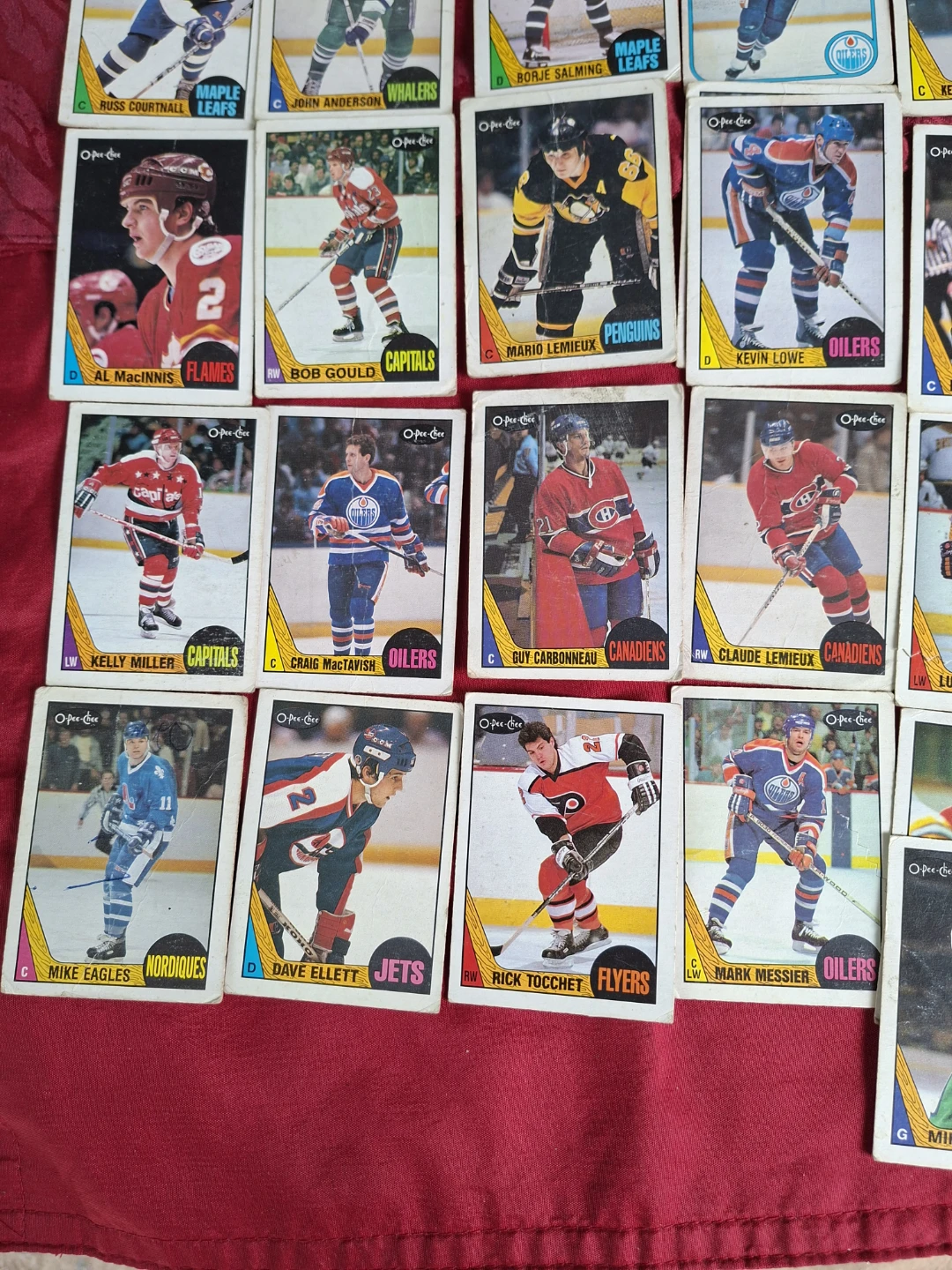 Collection of 1980's O-Pee-Chee Hockey Cards - photo 5