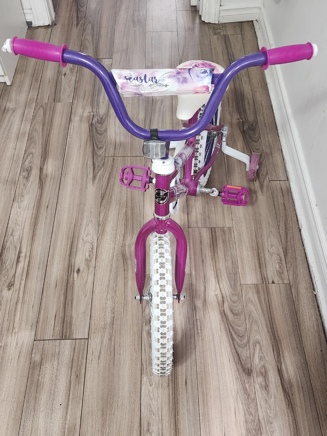 Huffy Seastar Kids Bike with Training Wheels - photo 2