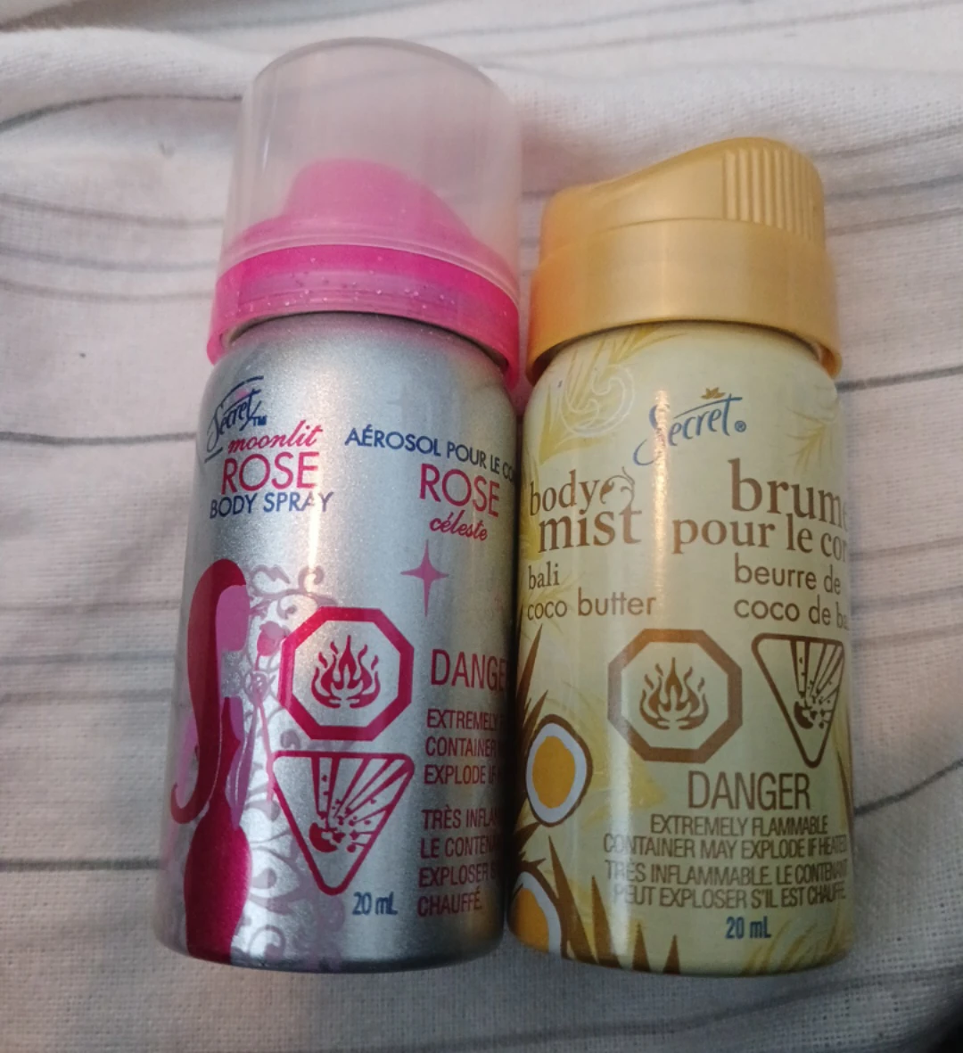 2 mini Secret body sprays