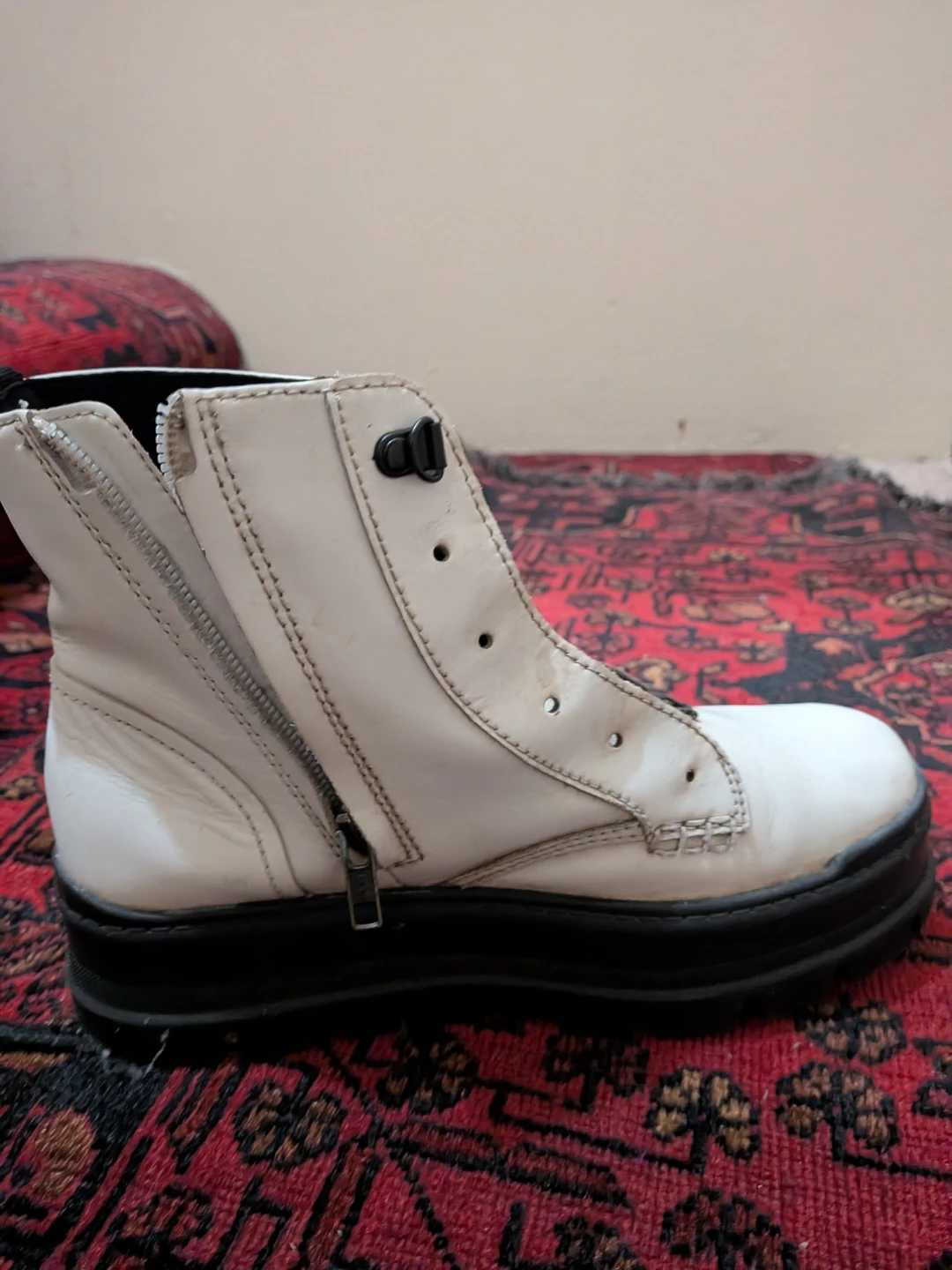 White Combat UGG Boots - photo 4