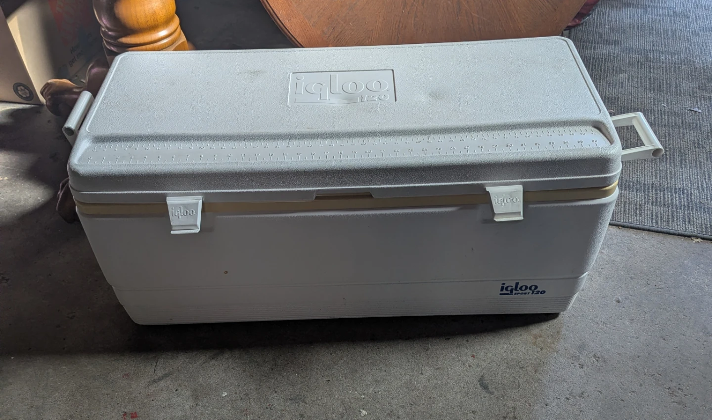 Igloo "120" Cooler