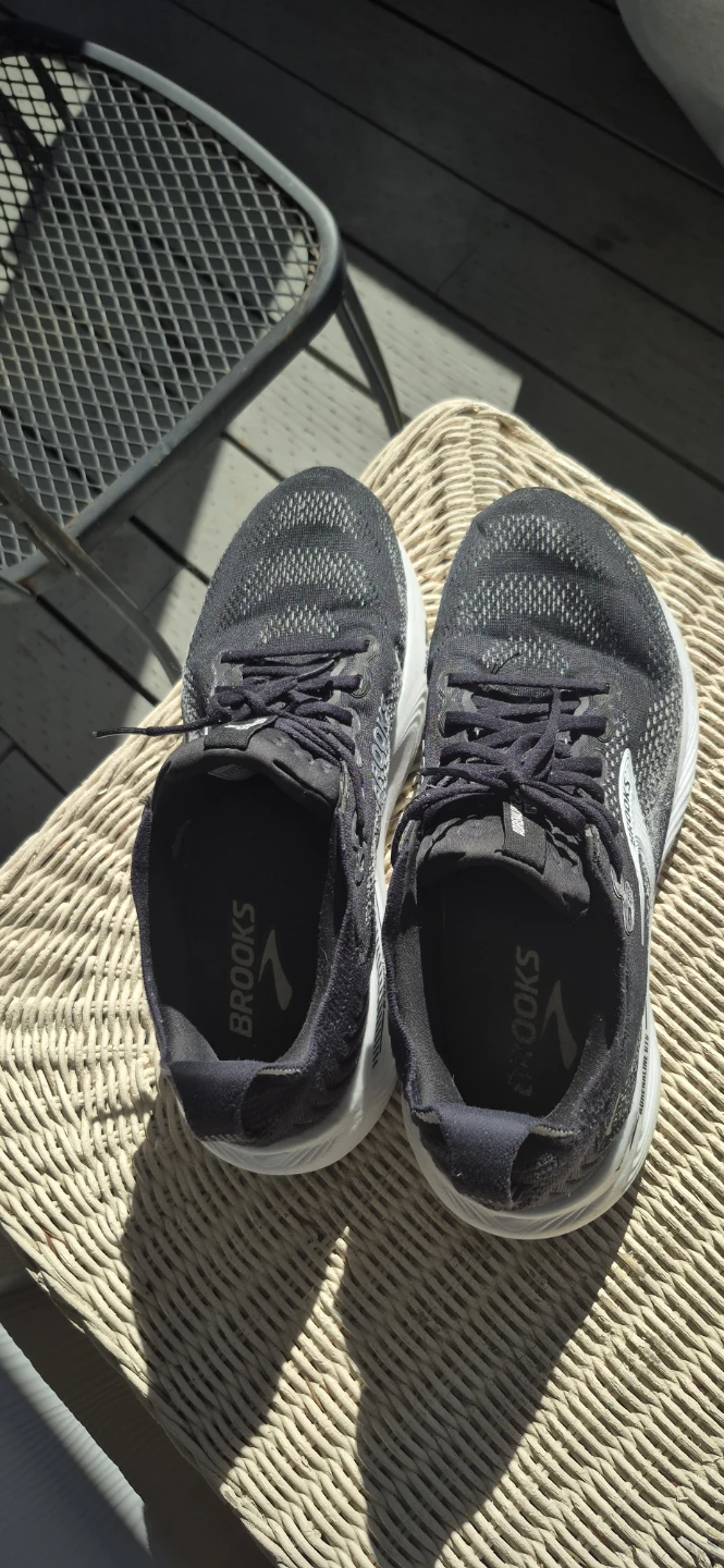 Brooks Adrenaline GTS 23 Running Shoes - photo 3