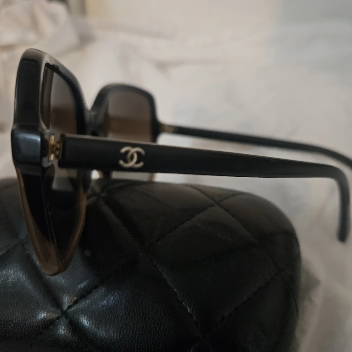Chanel Sunglasses with Case - photo 2