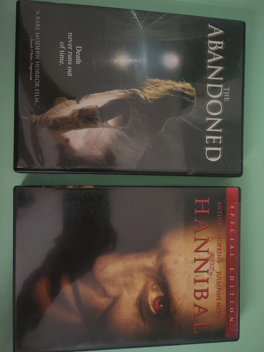 2 Horror DVDs