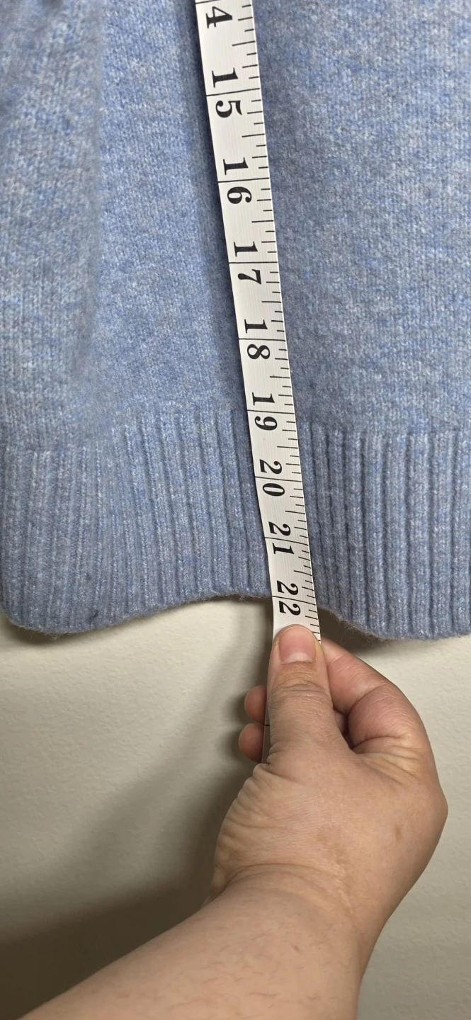 UNIQLO Blue Crew Neck Sweater - photo 5