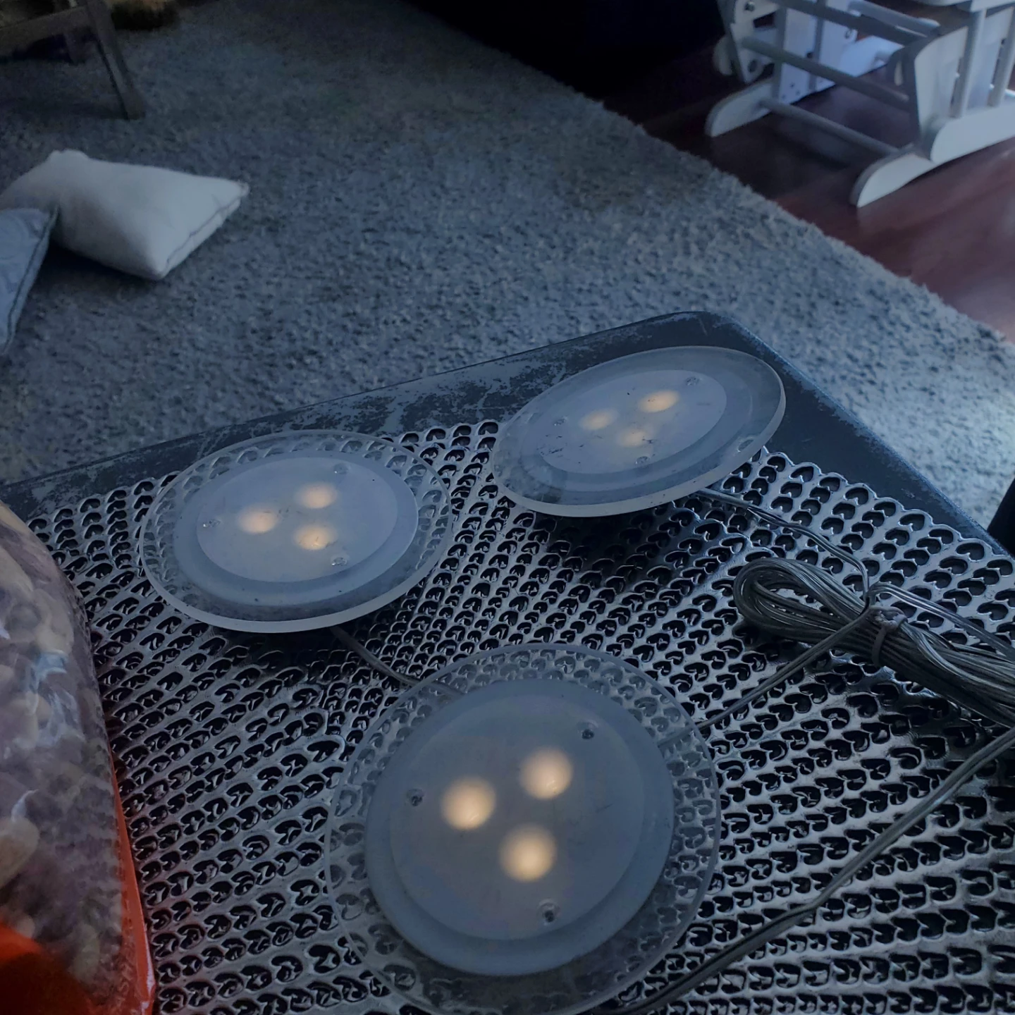 Set of 3 LED Puck Lights - photo 2