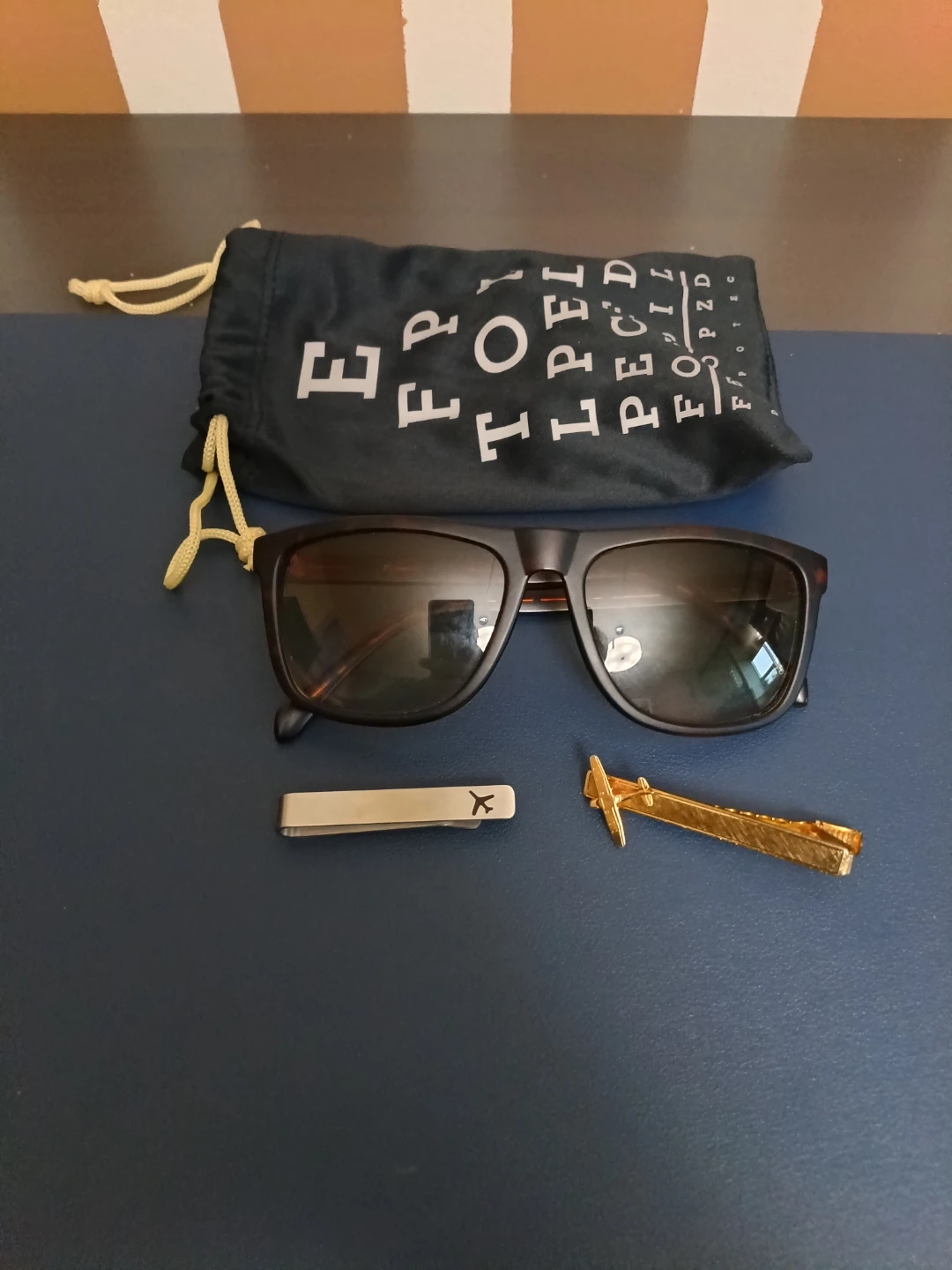 Fossil Sunglasses with Tie Clips
