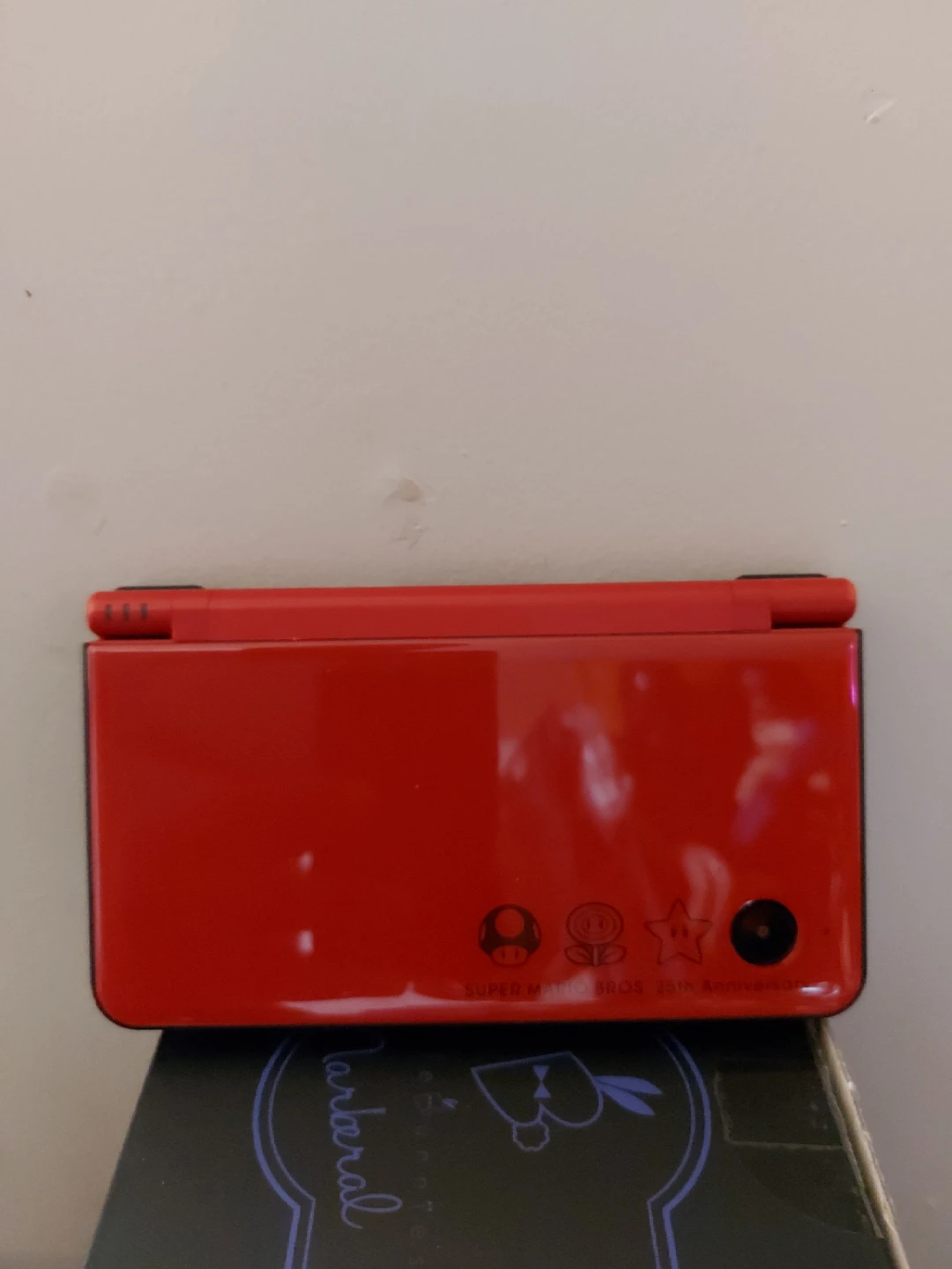Nintendo DSi Red Super Mario Bros 35th Anniversary Edition - photo 3